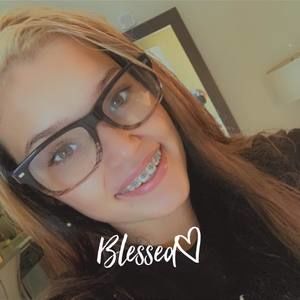 Meet your Posher, Alexus